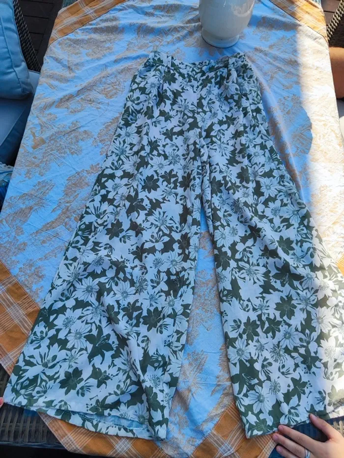 Pantalon fleuri - photo numéro 6