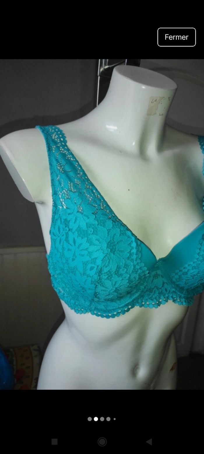 Très beau soutien gorge L3 - photo numéro 2