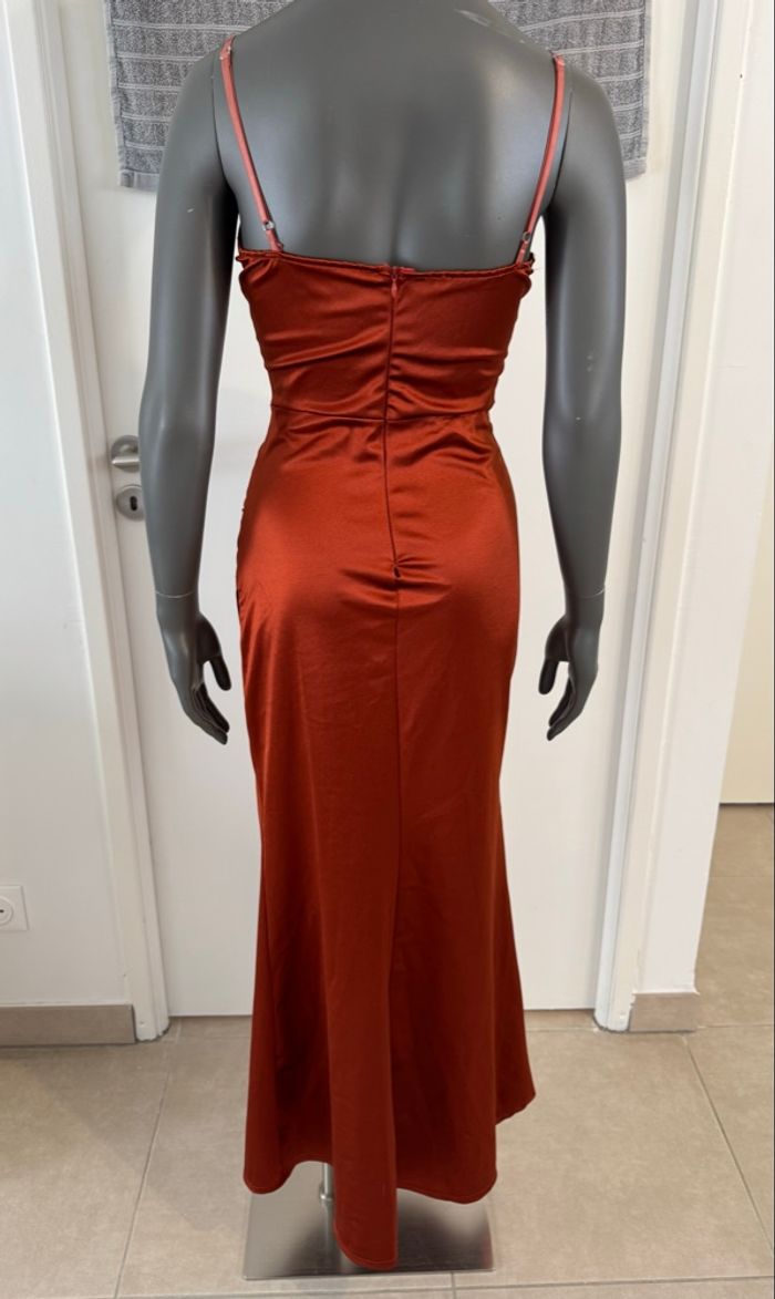 Robe longue - photo numéro 4