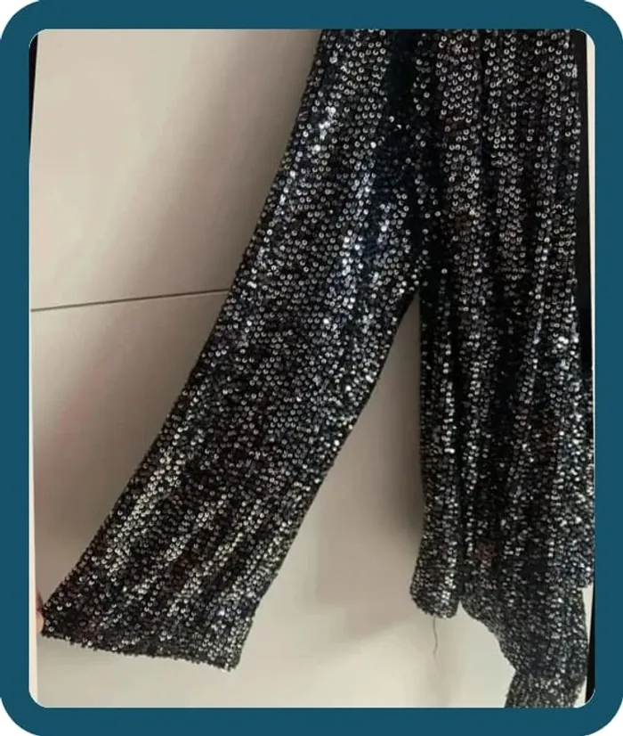 Blouse sequins cache-coeur Zara T/34 - photo numéro 2