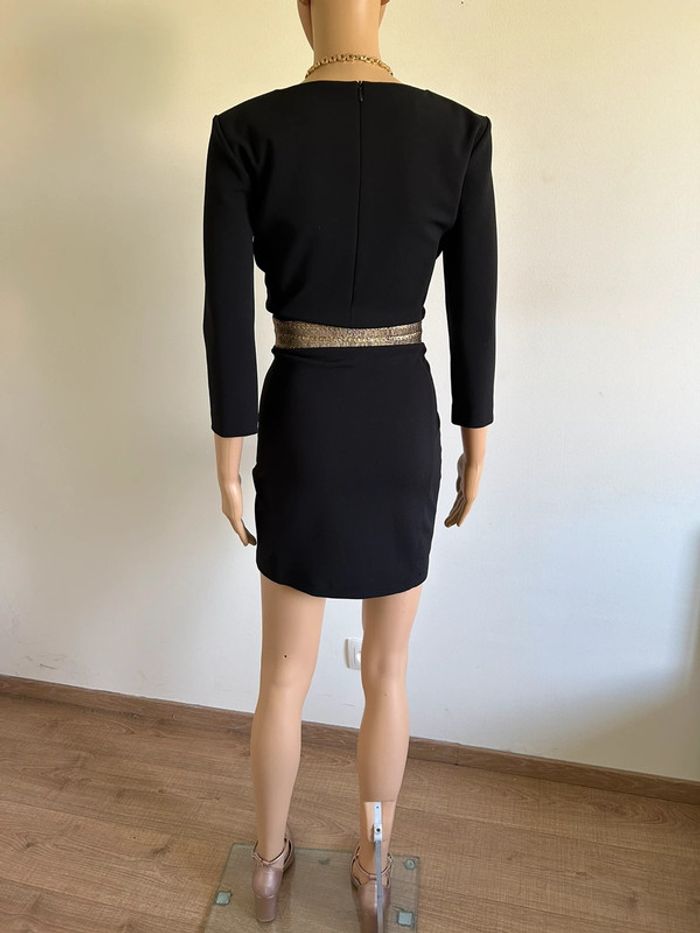 Robe noire et dorée Astrid Black Label taille M jamais portée - photo numéro 9