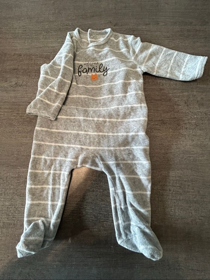 Lot pyjama - photo numéro 2