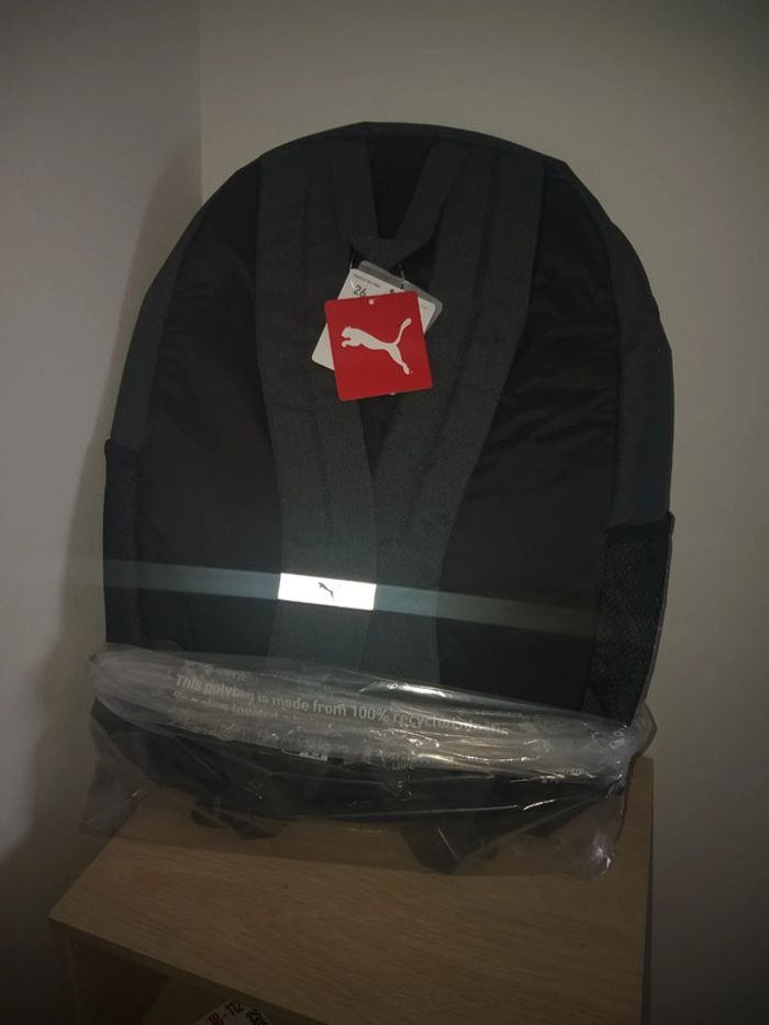Sac a dos Puma neuf - photo numéro 2