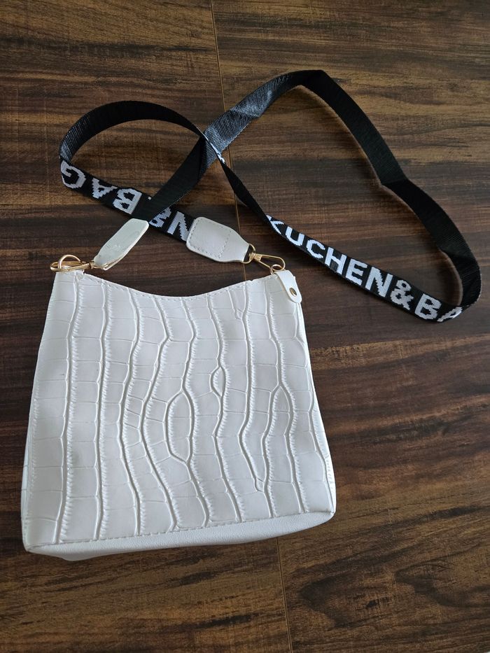 Neuf Sac a main sacoche femme disney Mickey blanc - photo numéro 3