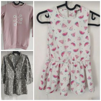 Lot 3 robes taille 4 ans 