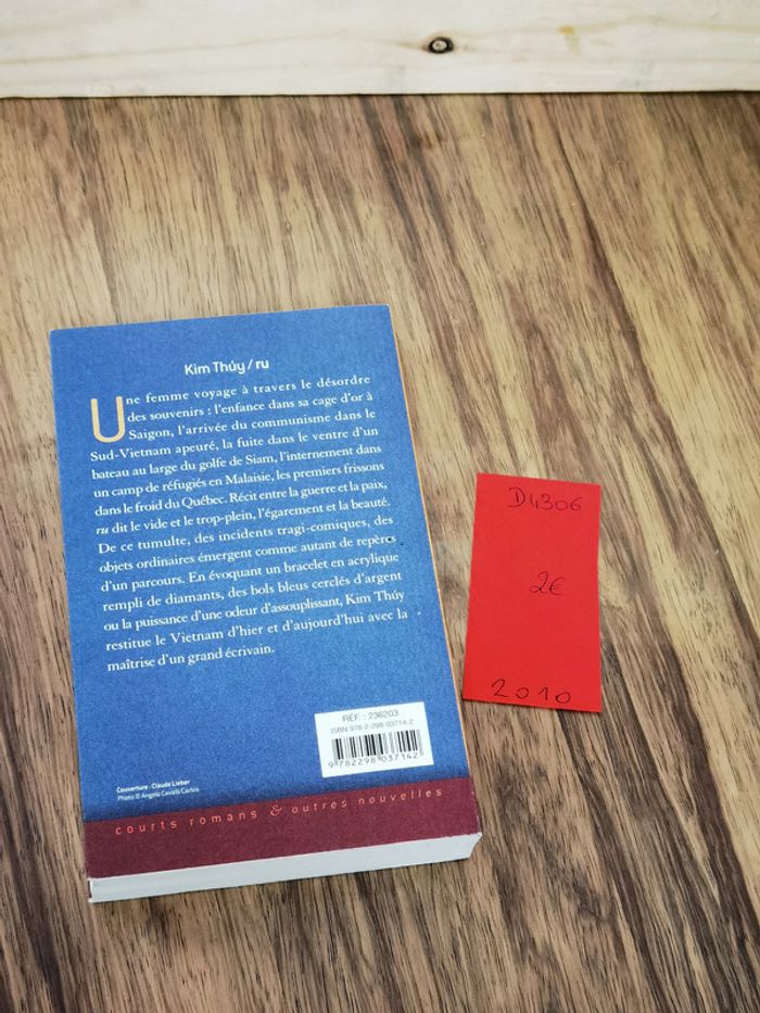 D4306 - livre "RU" de Kim Thuy - photo numéro 2