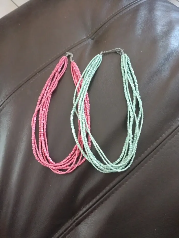 Deux jolies colliers