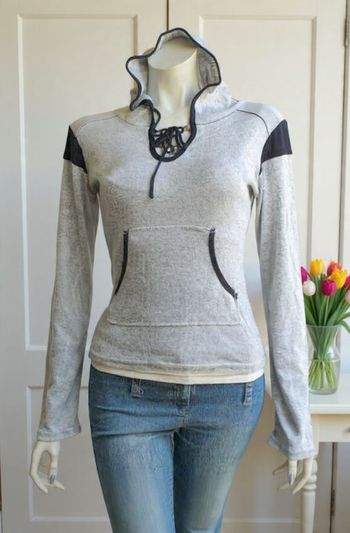 sweat gris à capuche neuf only taille 36