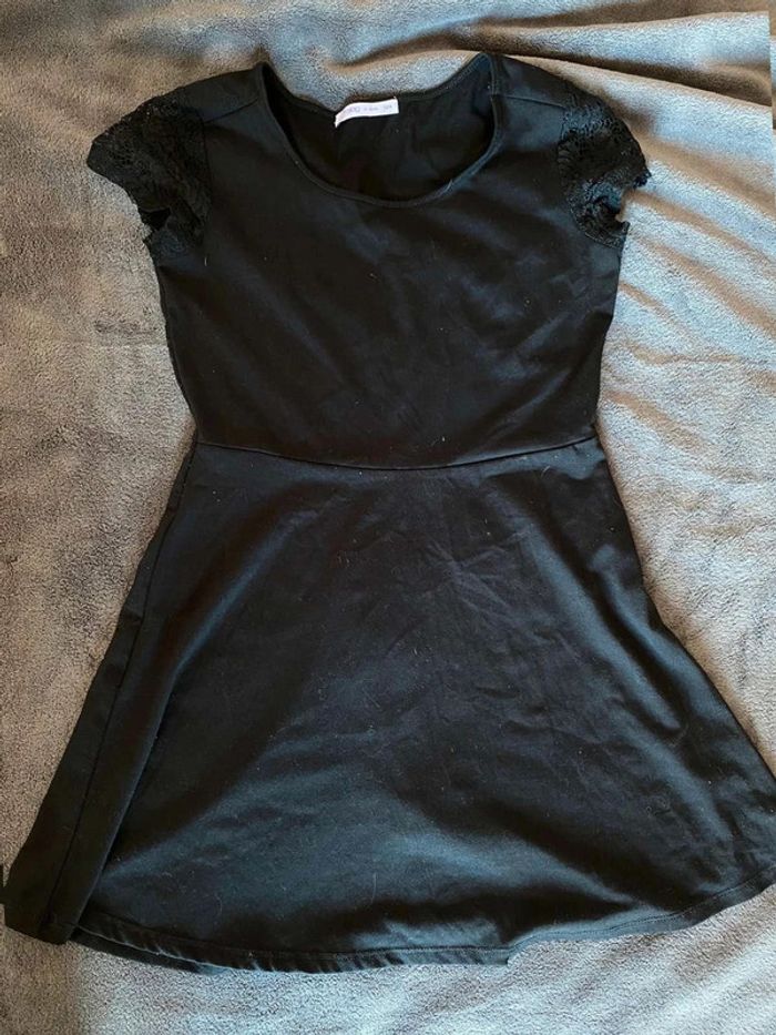 Robe noire - photo numéro 6