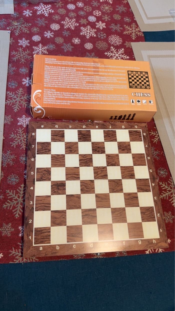 Coffret d’échecs 29 cm – bois aimanté