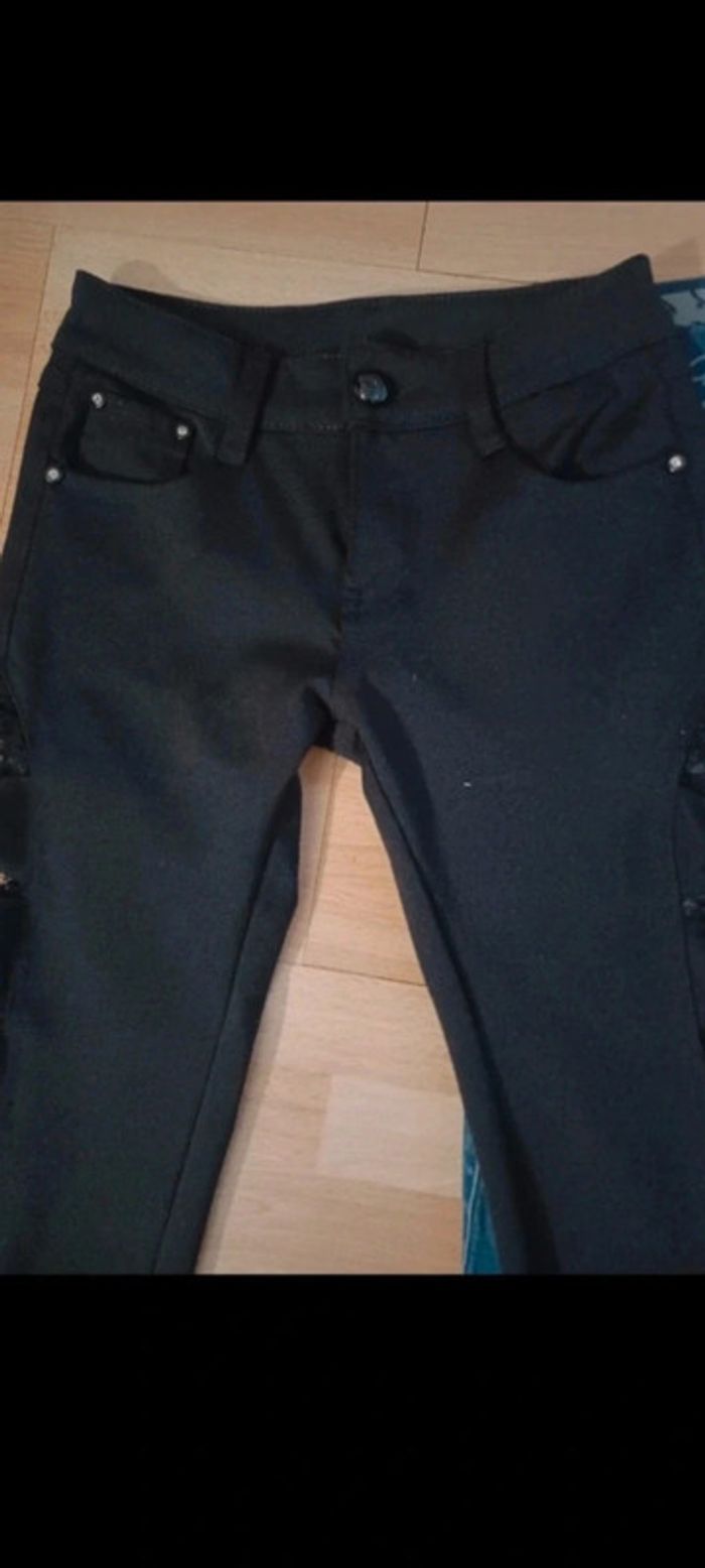 Lot de 2 pantalons taille 34 très bon état - photo numéro 3