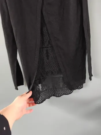Pull dentelle