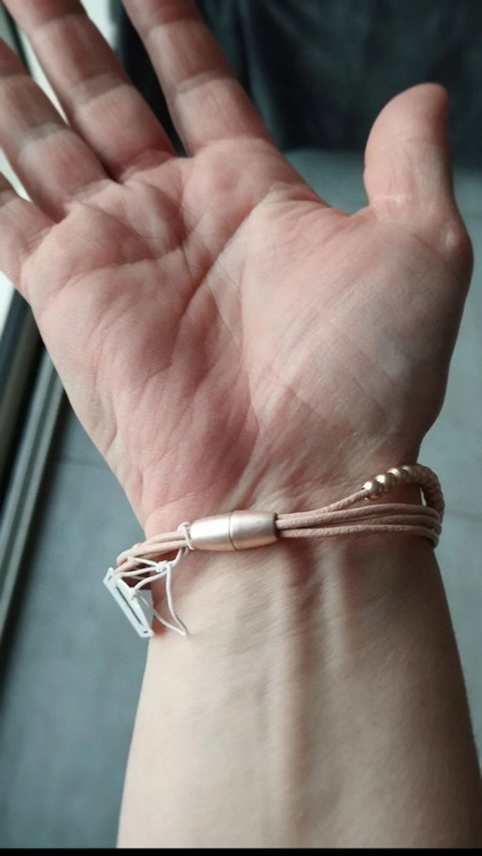 Bracelet marron clair aimanté brillant cube - photo numéro 3