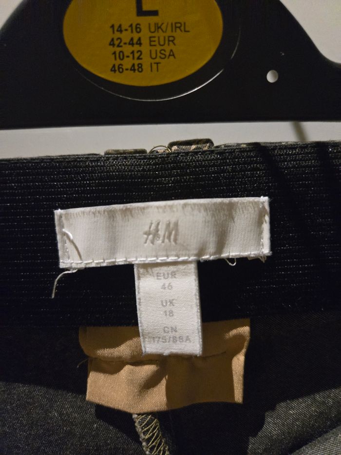 Pantalon imprimé python T.44/46 H&M - photo numéro 2
