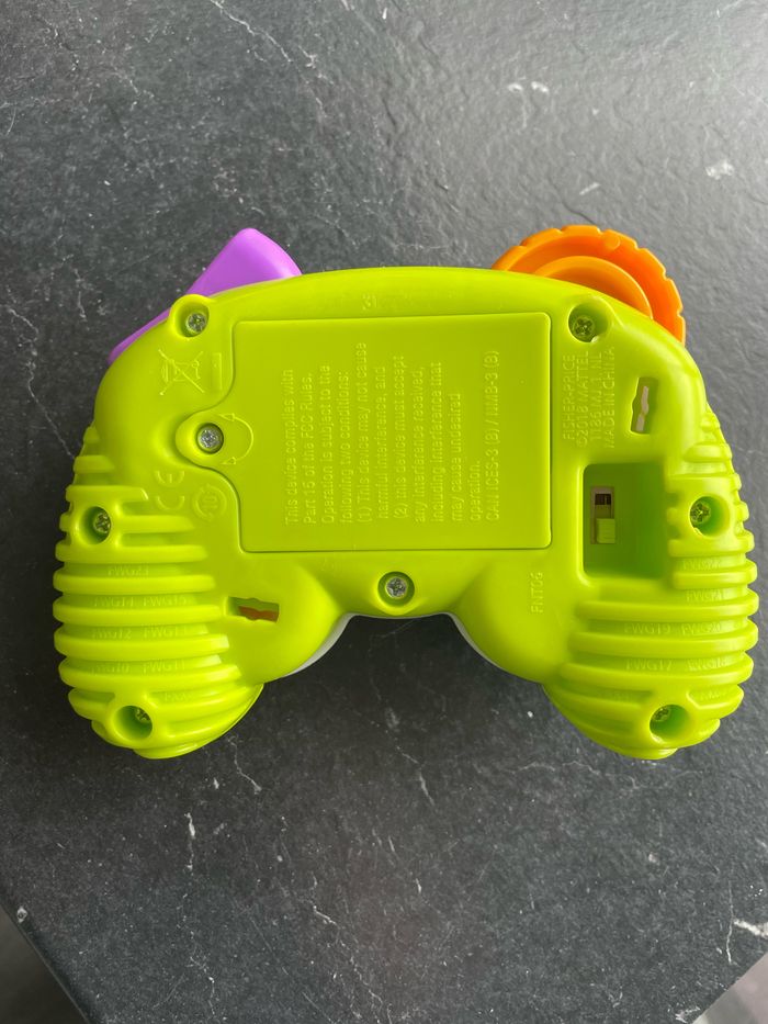 Manette de jeux Fisher price - photo numéro 2