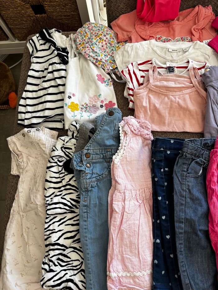 Lot vêtements bébé fille 12 mois été - photo numéro 2