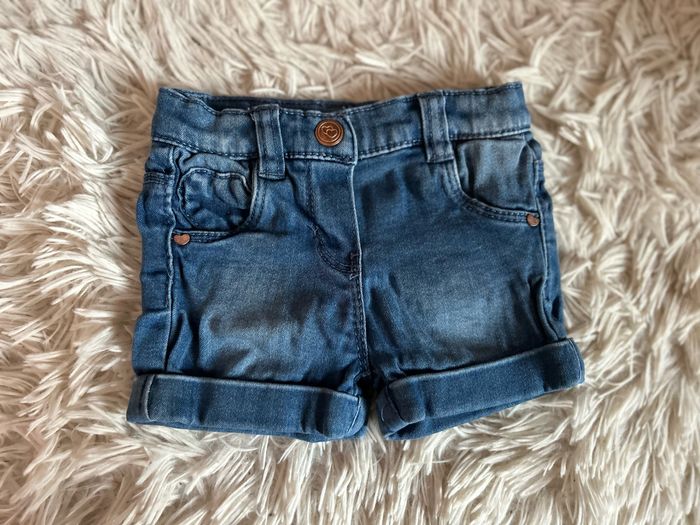 Short en jeans