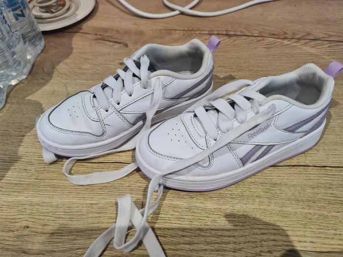 Reebok royal prime 2.0 blanche et violette taille  31
