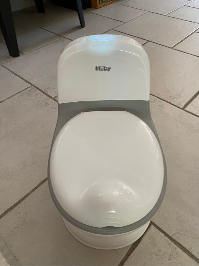 Pot toilettes - photo numéro 4