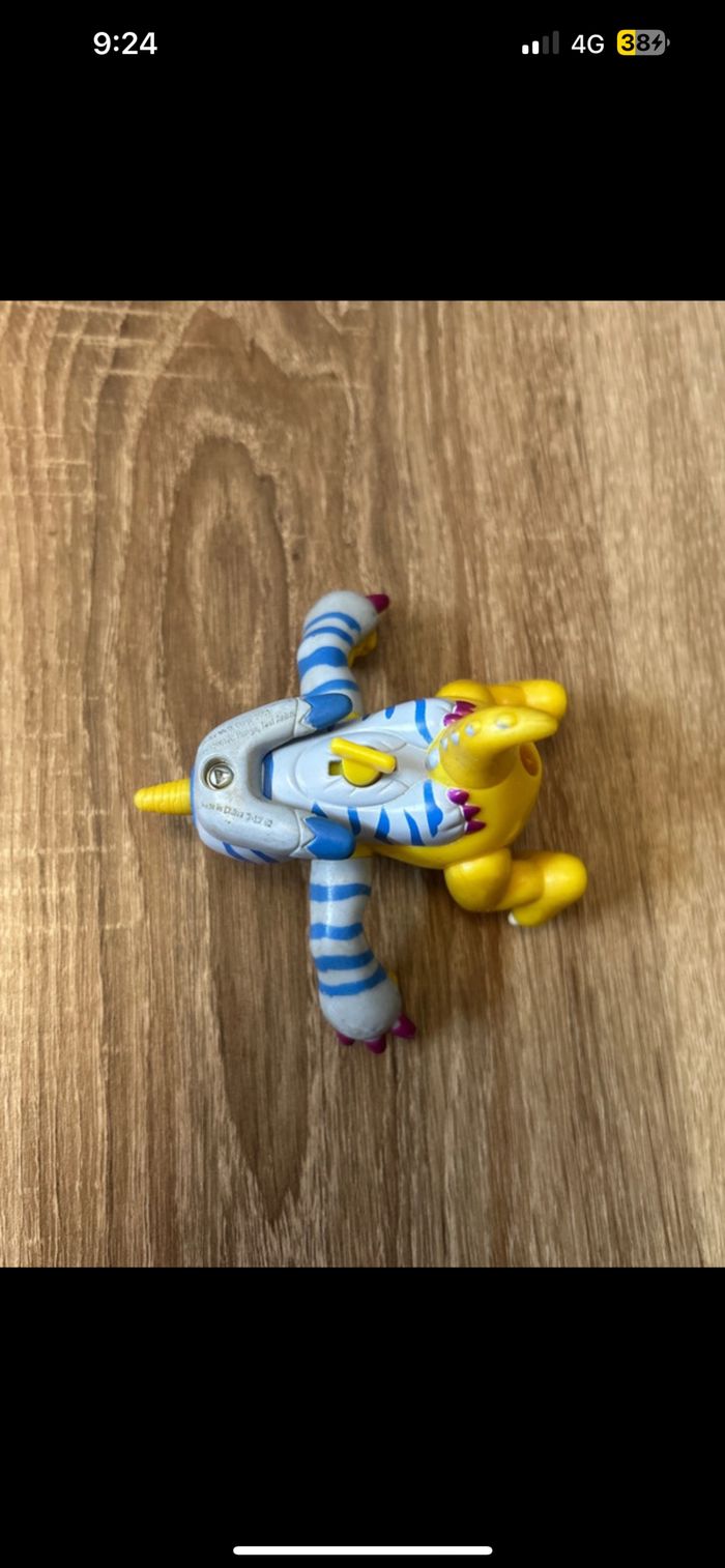 Figurine Digimon vintage / très bon état - photo numéro 3