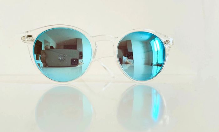 Lunette de soleil transparente Polarisée mixte verres bleus miroités uvprotection catégorie 3 - photo numéro 6