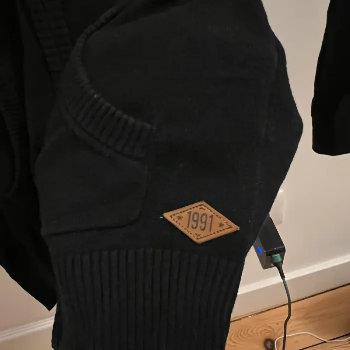 Gilet noir - photo numéro 2