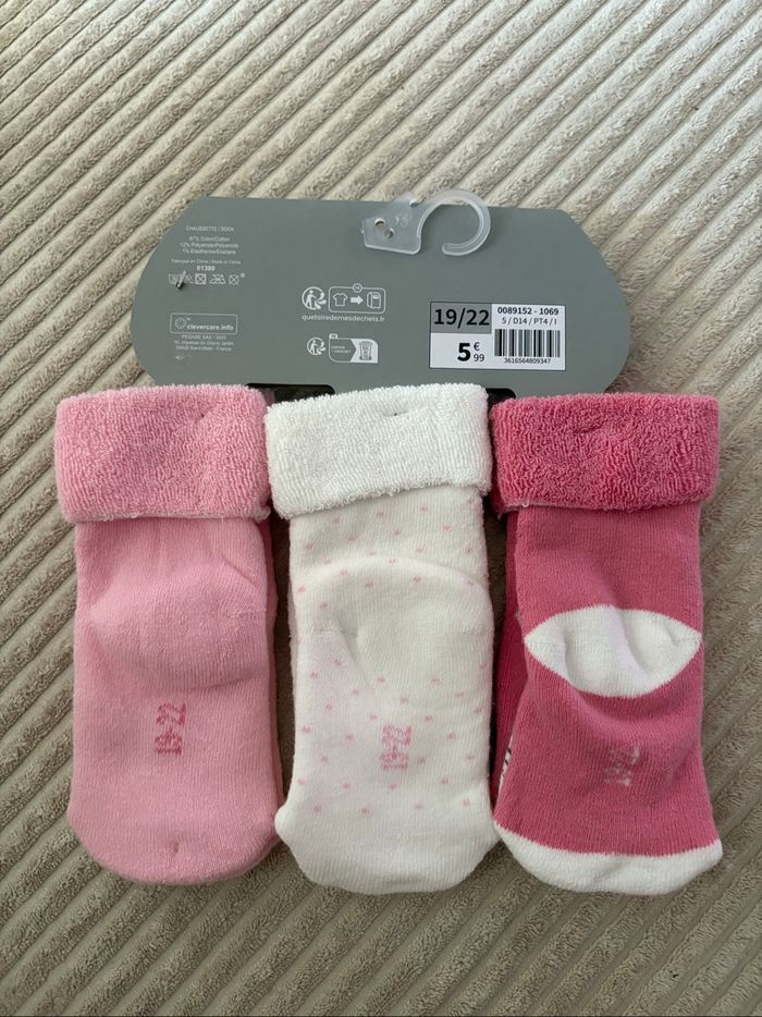 Lot de 8 paires de chaussures, neuves. - photo numéro 4