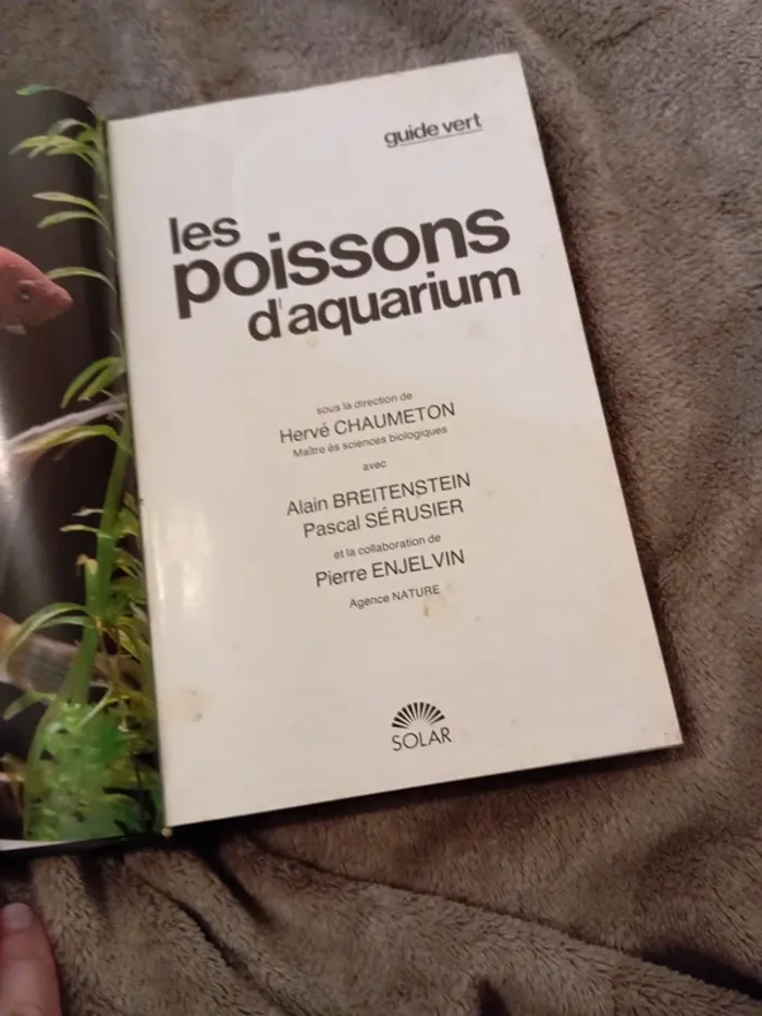 Livre guide vert Les poissons d'aquarium - photo numéro 4