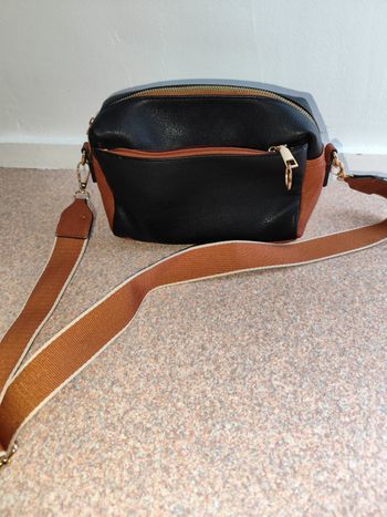 Sac bandoulière femme compartiments cb