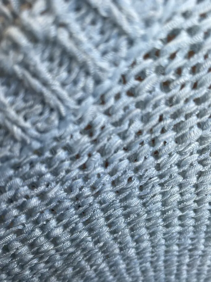 Pull bleu ciel - photo numéro 4