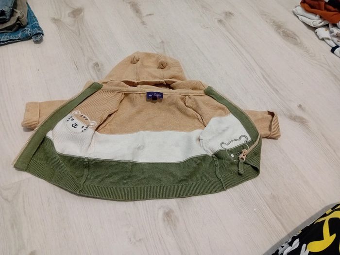 Veste 3 mois - photo numéro 3