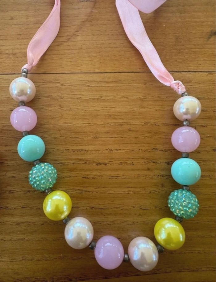 2 colliers de perle fantaisies Pour petites filles - photo numéro 3