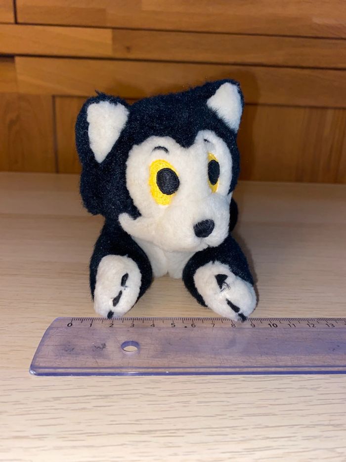 Petite peluche figaro chat Pinocchio Disney store mini bean bag - photo numéro 5