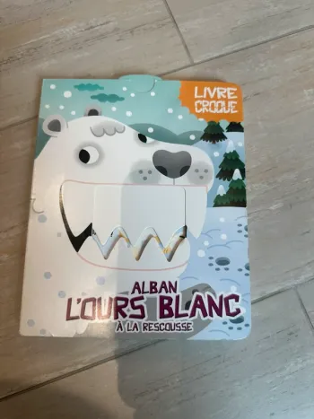 Livre cartonné "Alban l’ours blanc"