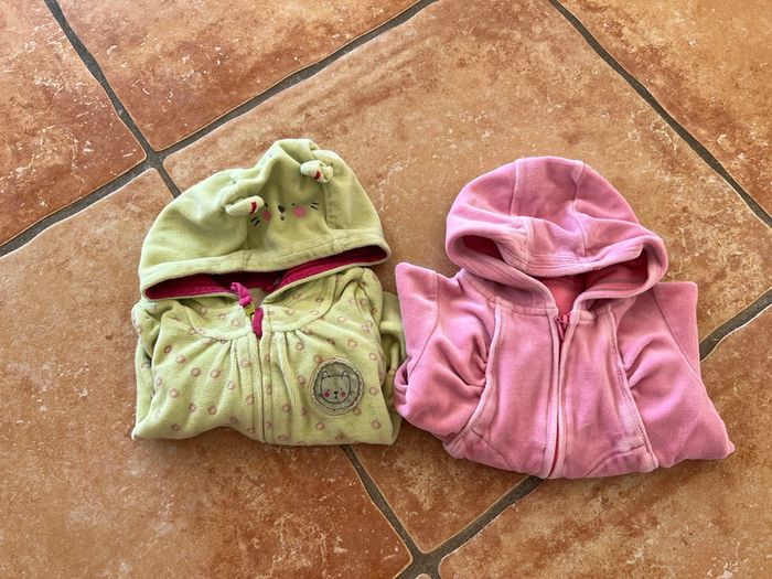 Lot 2 vestes polaire 6mois