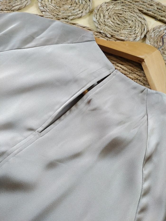 Top chic H&M taille M couleur beige - photo numéro 6