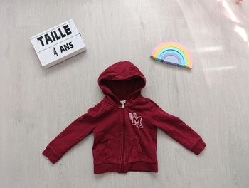 Veste sweat zippée taille 4 ans Minnie