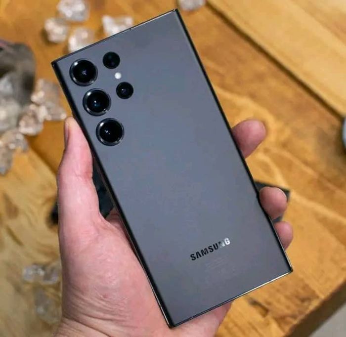 Samsung Galaxy S24 ultra