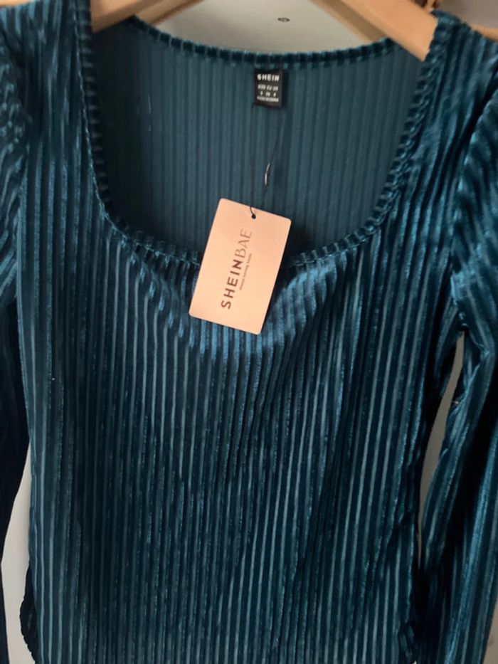 Haut femme soirée shein Bae taille s neuf avec étiquette - photo numéro 2