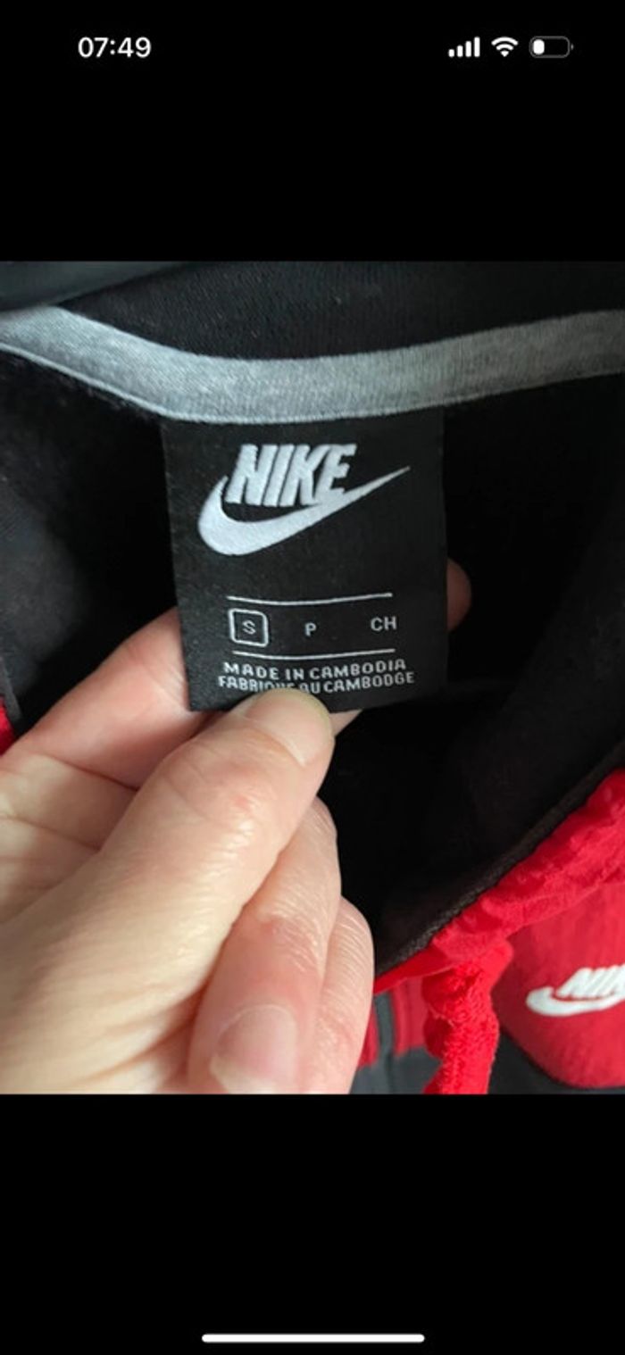 Veste Nike taille S - photo numéro 3