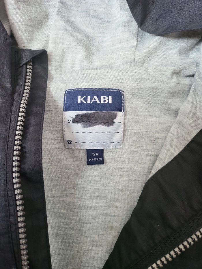 Coupe vent 12 ans kiabi peu porté - photo numéro 3