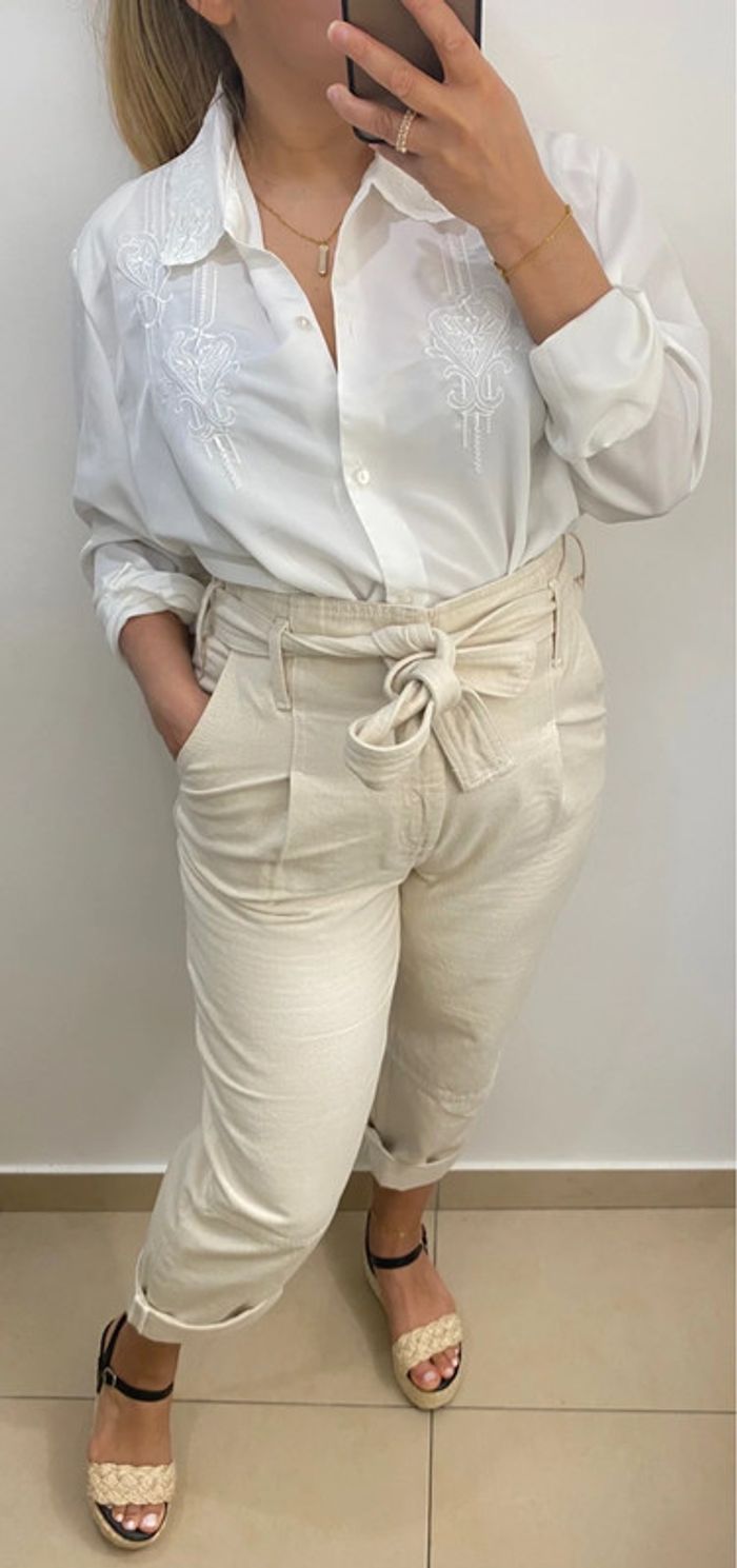 Chemise chic blanche vintage  avec broderie taille 46 - photo numéro 5