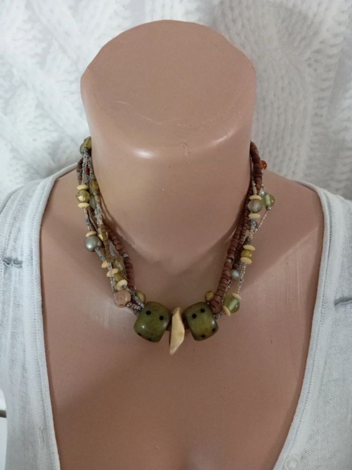 Ras du cou plusieurs rangs - photo numéro 2