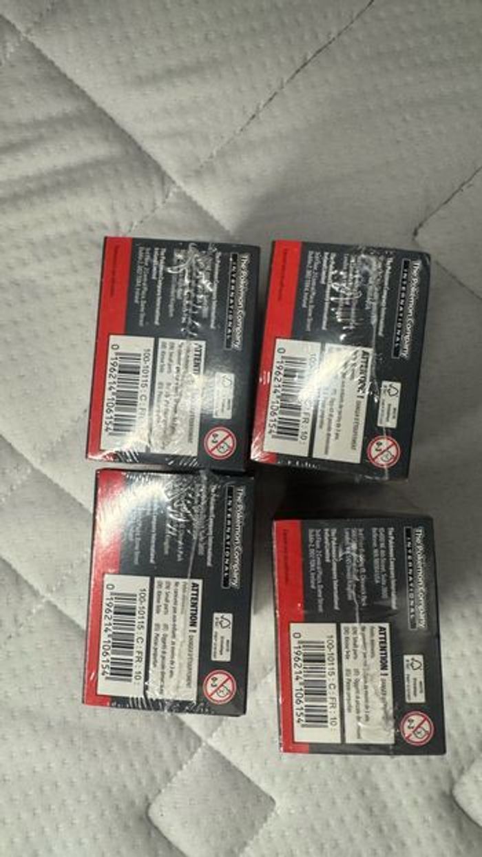 Lot de 4 Bundle évolution prismatique EV8.5 FR Pokémon - photo numéro 5