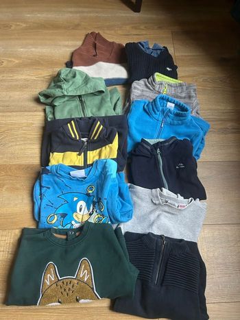 Lot de 11 pulls garçon 4 ans
