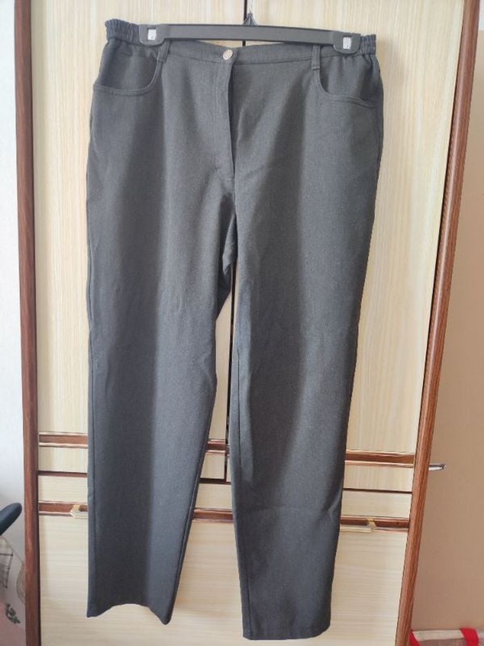 Pantalon t 44