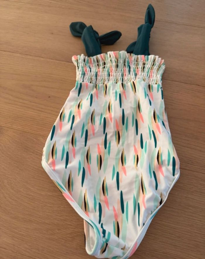 Maillot catimini 5 ans neuf