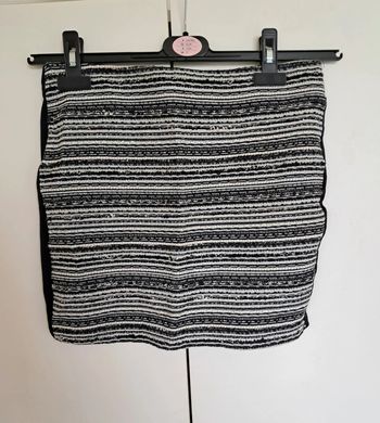 Mini jupe taille S