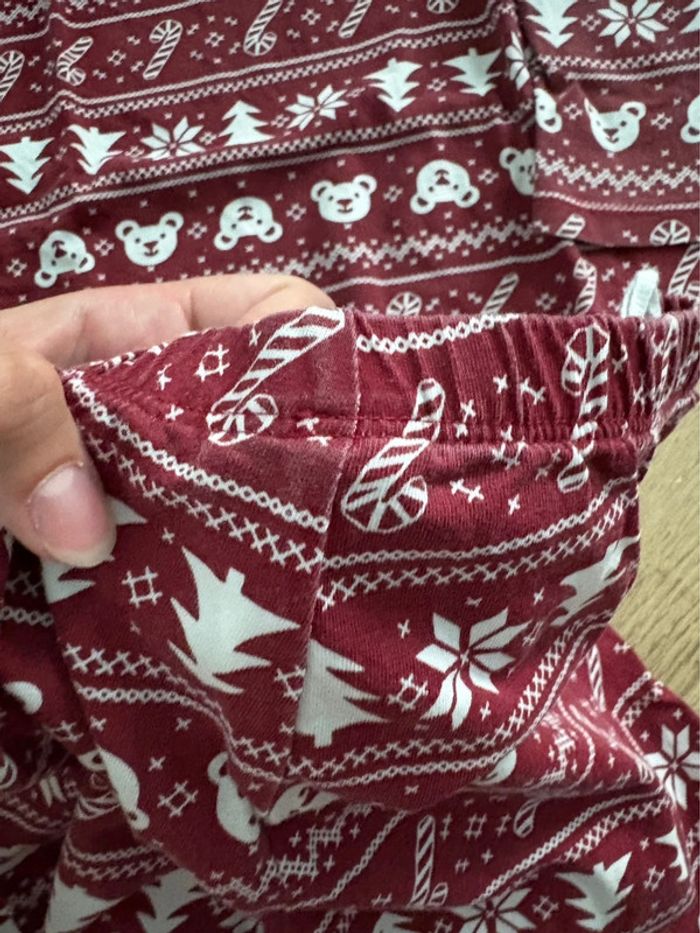 Pyjama fin Noël 7-8 ans - photo numéro 5