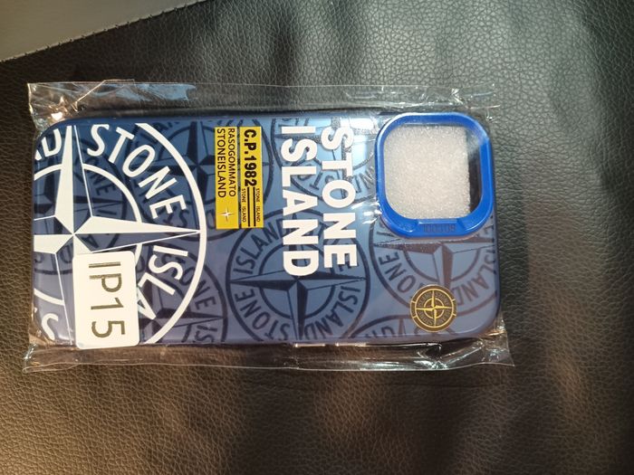 Coque stone island bleu ip15